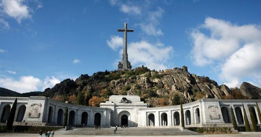 5_monumento-valle-caidos_1.jpg