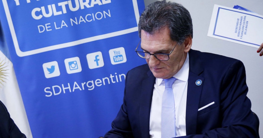 7_claudio-avruj-argentina-human-rights-sdhargentina-cc-by-nc-nd-2-0.jpg